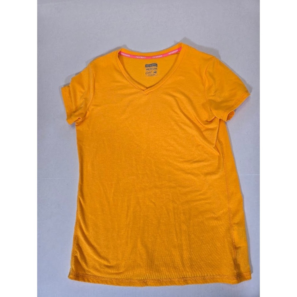 New Balance Active T-Shirt V-Neck Athletic Training Tee Top Medium‎ Orange